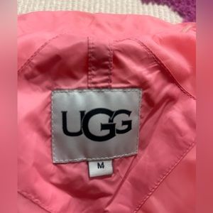PINK UGG PUFFER SIZE M